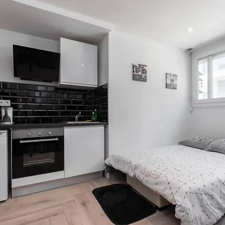Homely Flat Nice